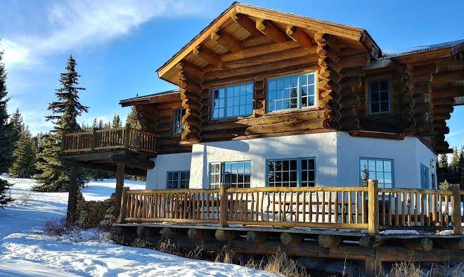 Shrine mountain inn
