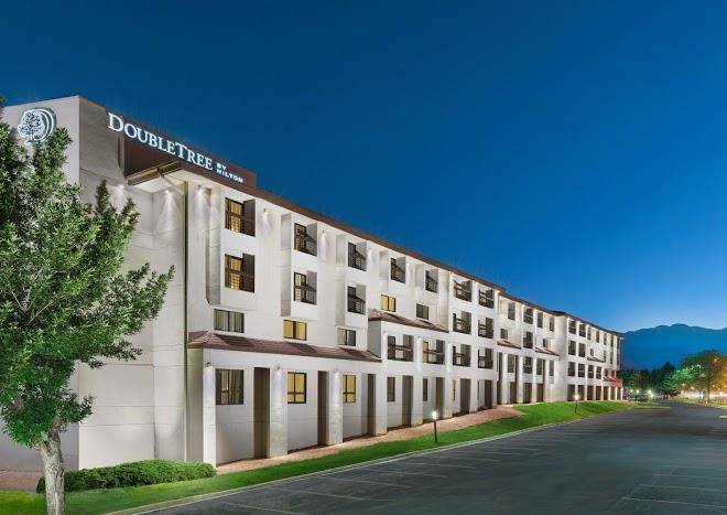Doubletree by hilton hotel colorado springs