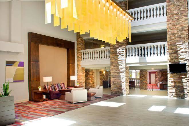 Embassy suites by hilton colorado springs