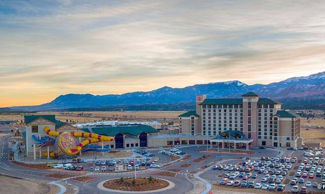 Great wolf lodge water park colorado springs