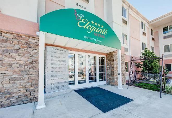 Mcm Elegante Suites Image