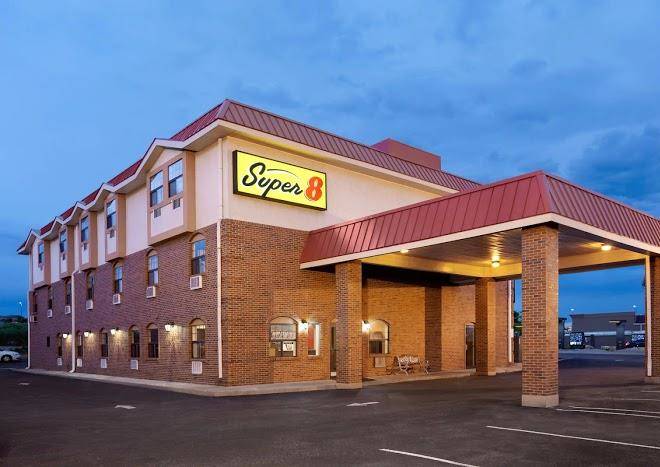 Super 8 by wyndham colorado springs afa area