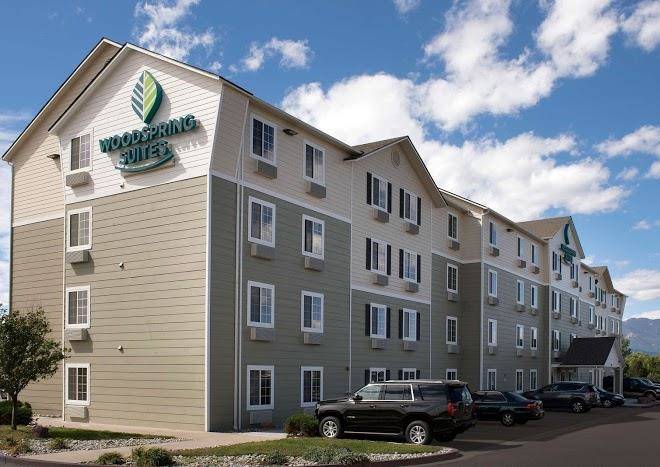 Woodspring suites colorado springs airport
