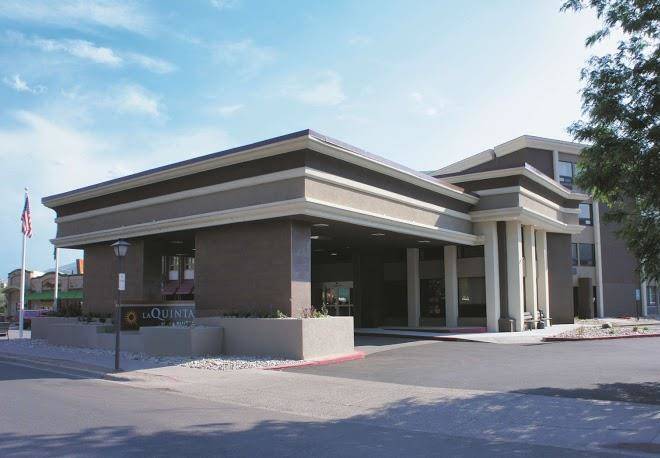 La Quinta Inn & Suites By Wyndham Glenwood Springs Image