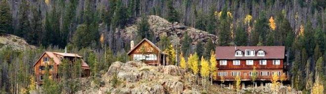 Shadowcliff mountain lodge