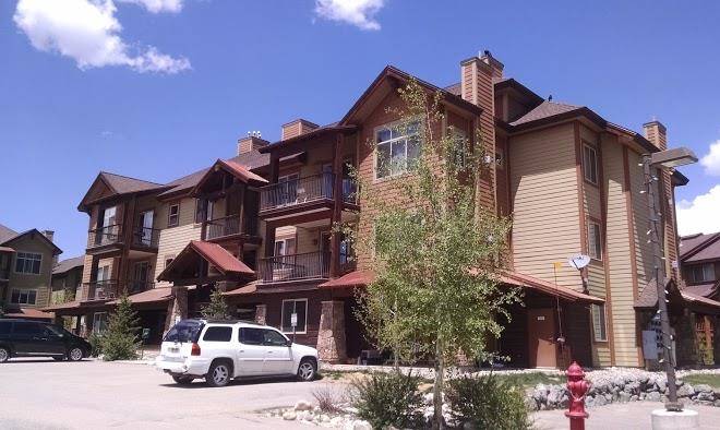 Trailhead lodge