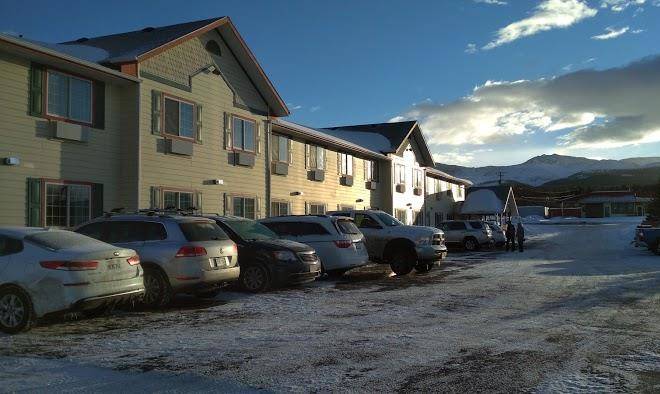 Columbine inn & suites