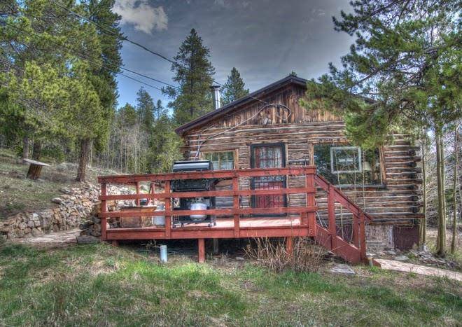 Luna's cabin
