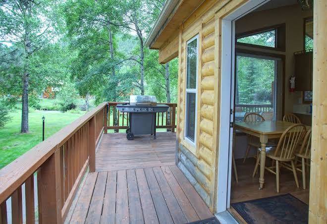 Riverview pines