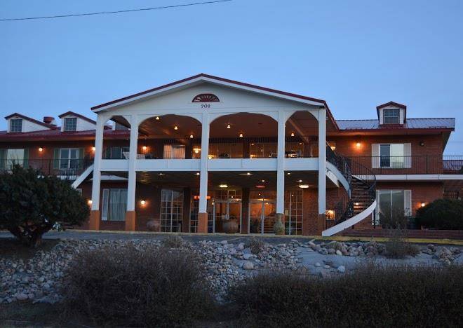 Trinidad inn & suites