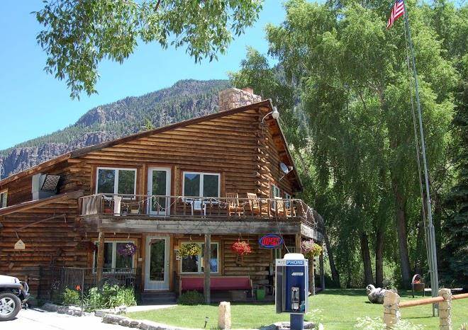 Blue creek lodge & rv park