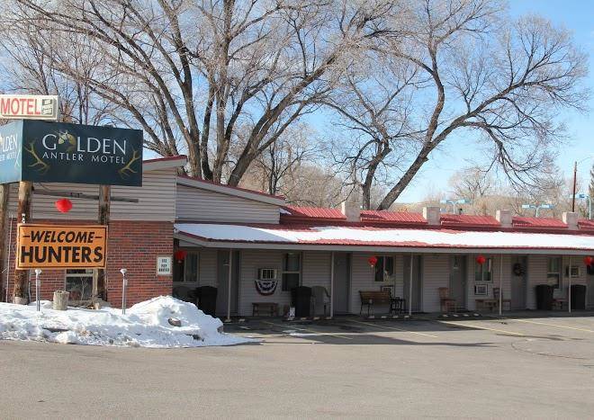 Golden antler motel
