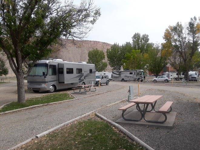 Sleeping ute rv park