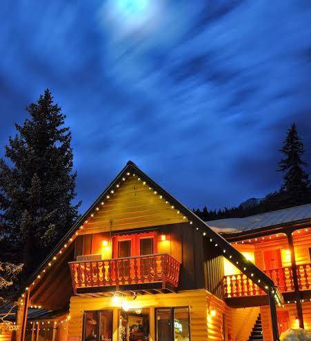 Box canyon lodge and hot springs