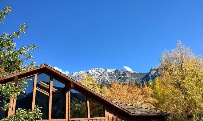 Wiesbaden hot springs spa & lodgings