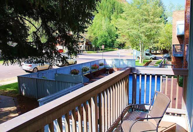 Shadow mountain lodge