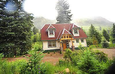 Redstone inn
