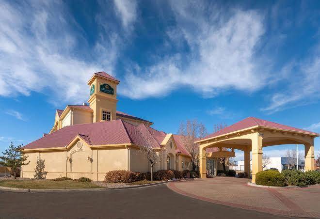 La quinta inn & suites by wyndham pueblo