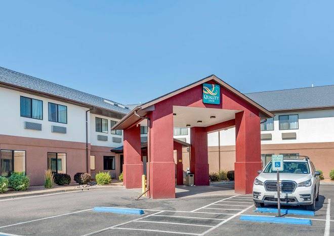 Quality inn i 25 pueblo
