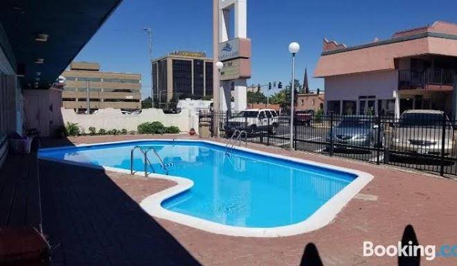 Santa fe inn and suites pueblo