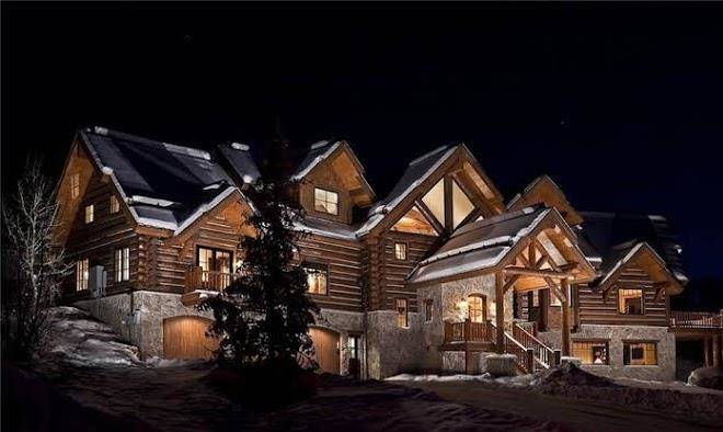 Lookout lodge by moving mountains