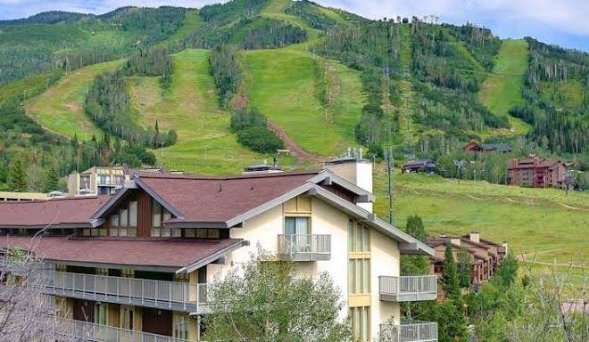 Ski Time Square Condominiums Image