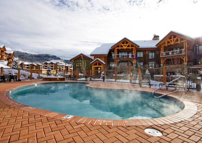 Trappeur's crossing resort