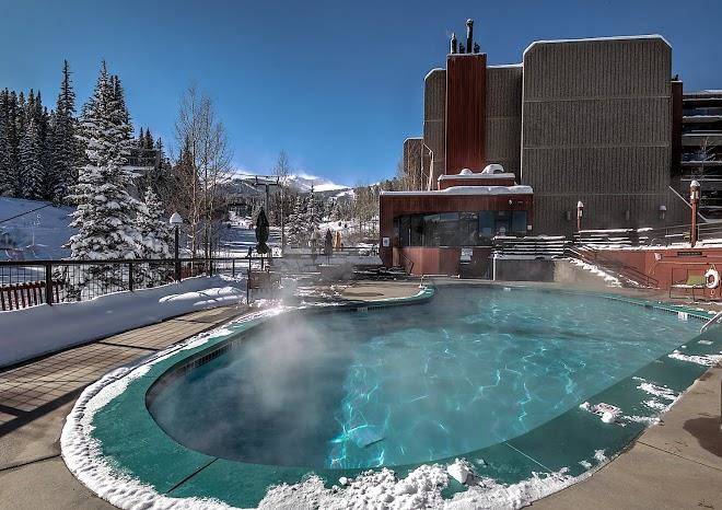 4429 beaver run resort