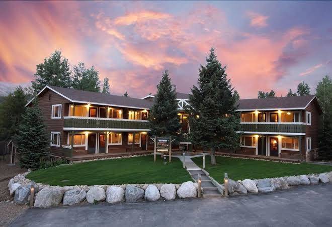 Breckenridge park meadows by ski country resorts