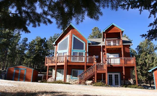 Dominic's bear den vacation cabin pikes peak colorado