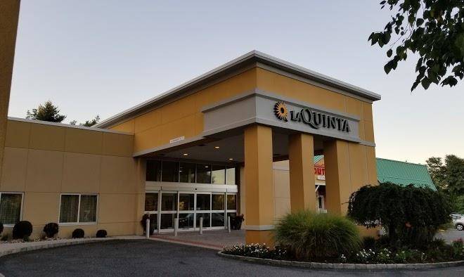 La quinta inn & suites by wyndham danbury