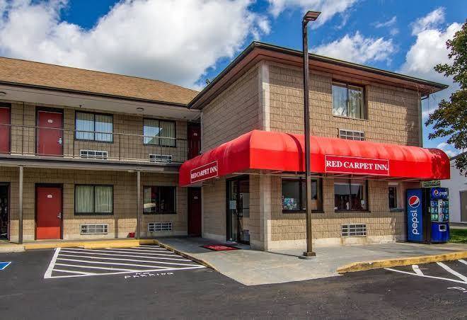 Red carpet inn norwalk ct