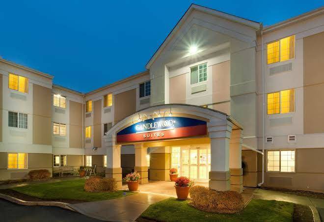 Candlewood suites windsor locks bradley arpt