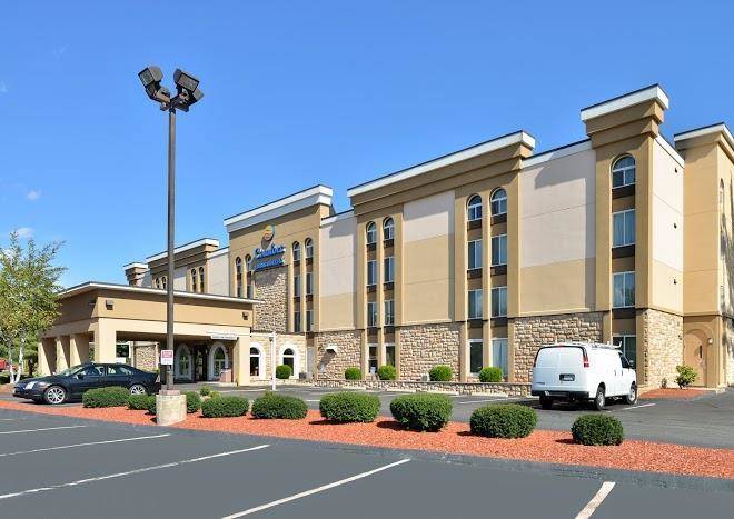 Comfort Inn & Suites East Hartford Hartford Image