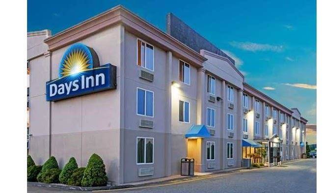 Days inn by wyndham hartford closest downtown