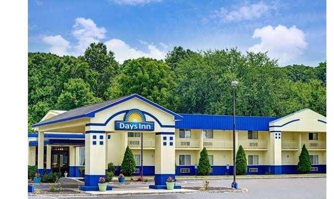 Days inn by wyndham southington