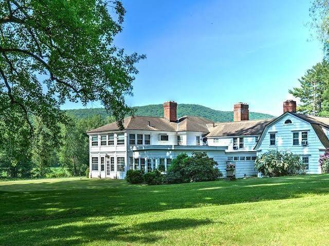 Blackberry river inn