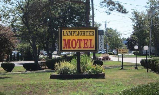 Lamplighter motel