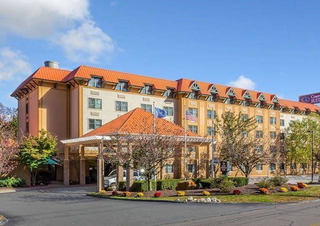 Comfort suites near casinos
