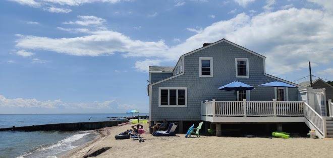 Hawks nest beach