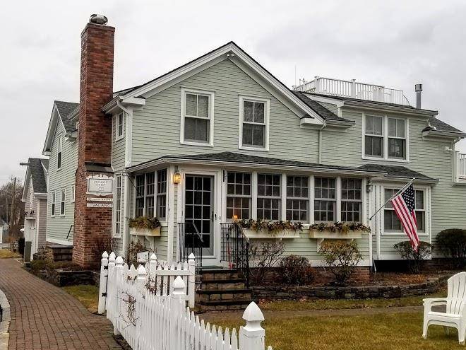 Orchard street inn