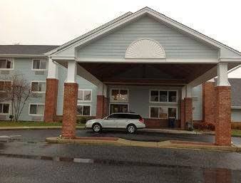 Days inn & suites by wyndham milford