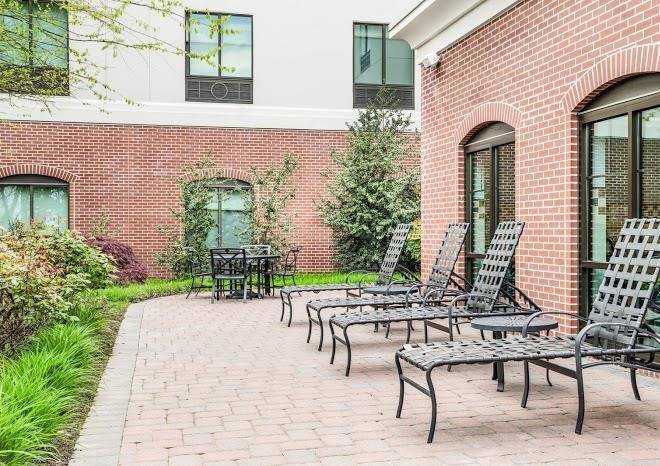 Holiday Inn Express & Suites Wilmington Newark Image