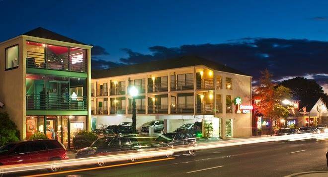 Crosswinds motel