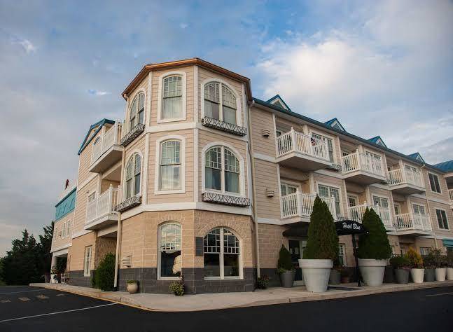 Hotel blue