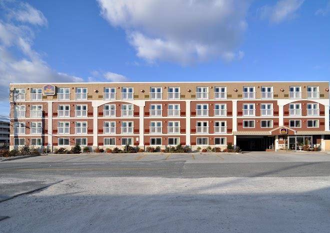 The gold leaf hotel of dewey rehoboth beach