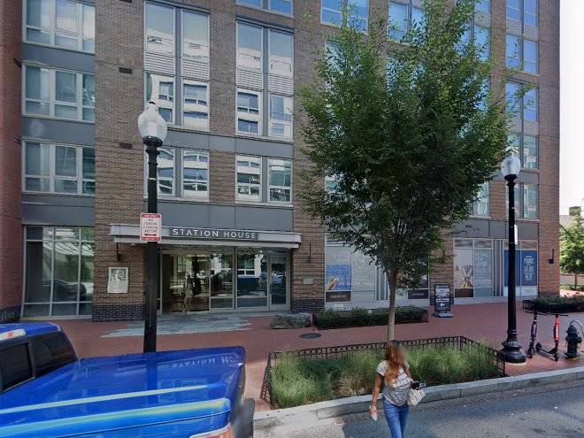 Bluebird suites at h street