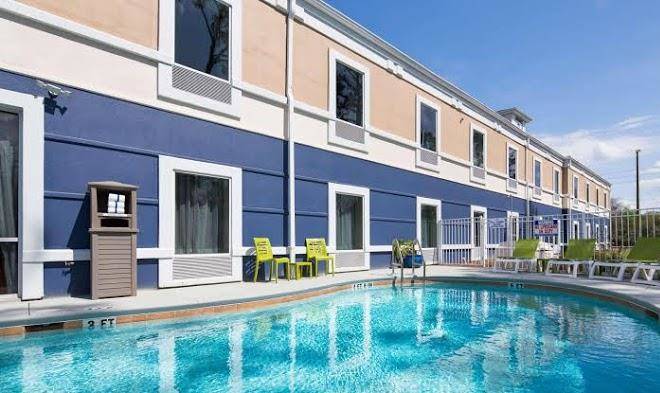 Best Western Waldo Inn & Suites Image