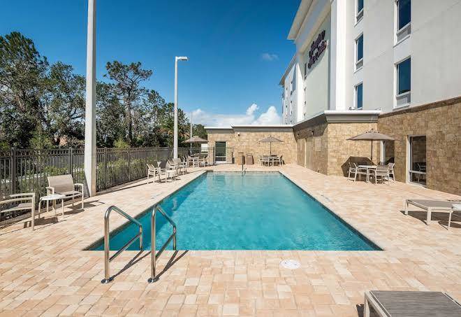 Hampton inn & suites west melbourne palm bay road