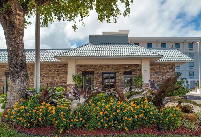 Best western plus hollywood aventura